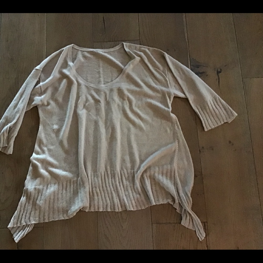 Oatmeal linen top